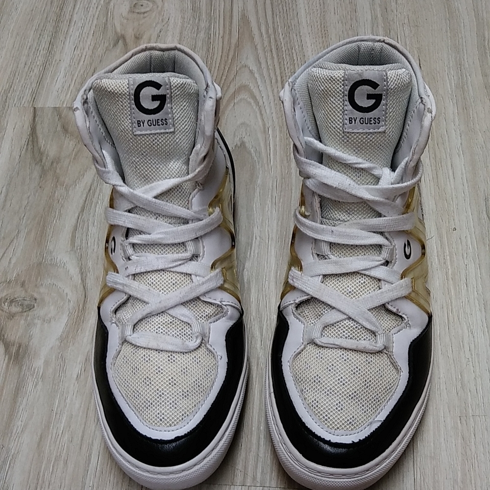 Guess sneaker